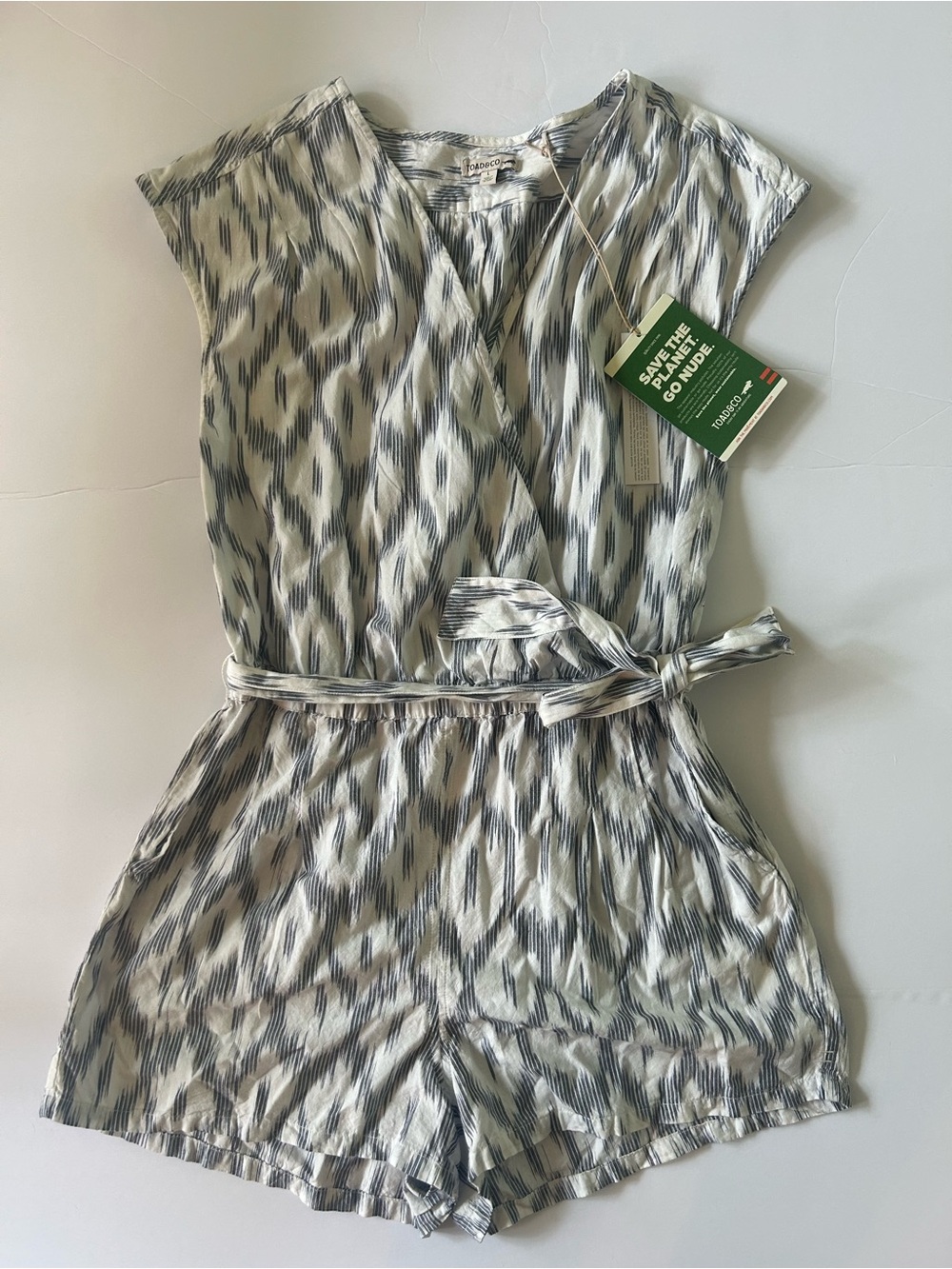 Toad&Co Girls' Gray & White Patterned Tie-Waist Romper